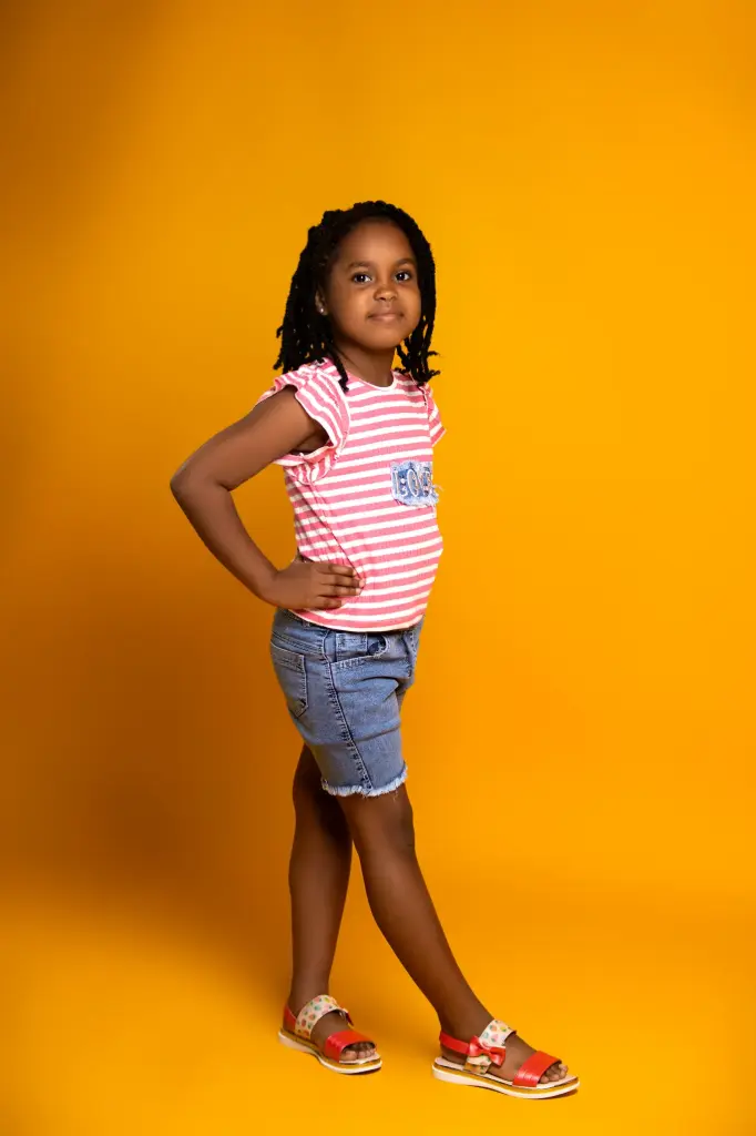 ENSEMBLE SHORT JEAN ET HAUT ROSE 