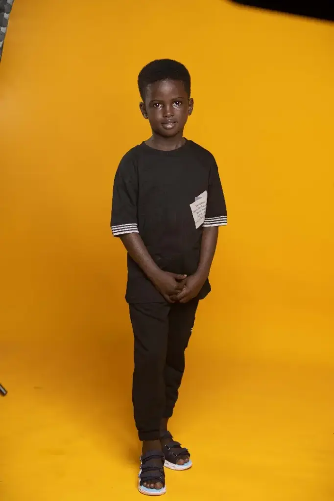 TSHIRT ET JOGGING NOIR