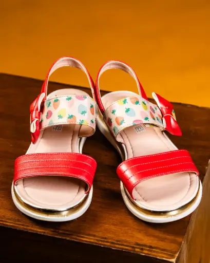 Nu-pieds rouge