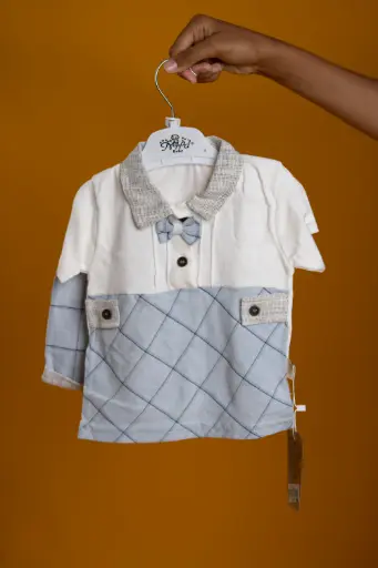 Ensemble short bleu lacoste avec noeux blanc